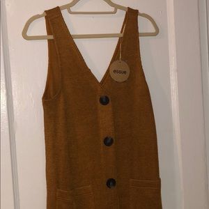 Button pocket dress